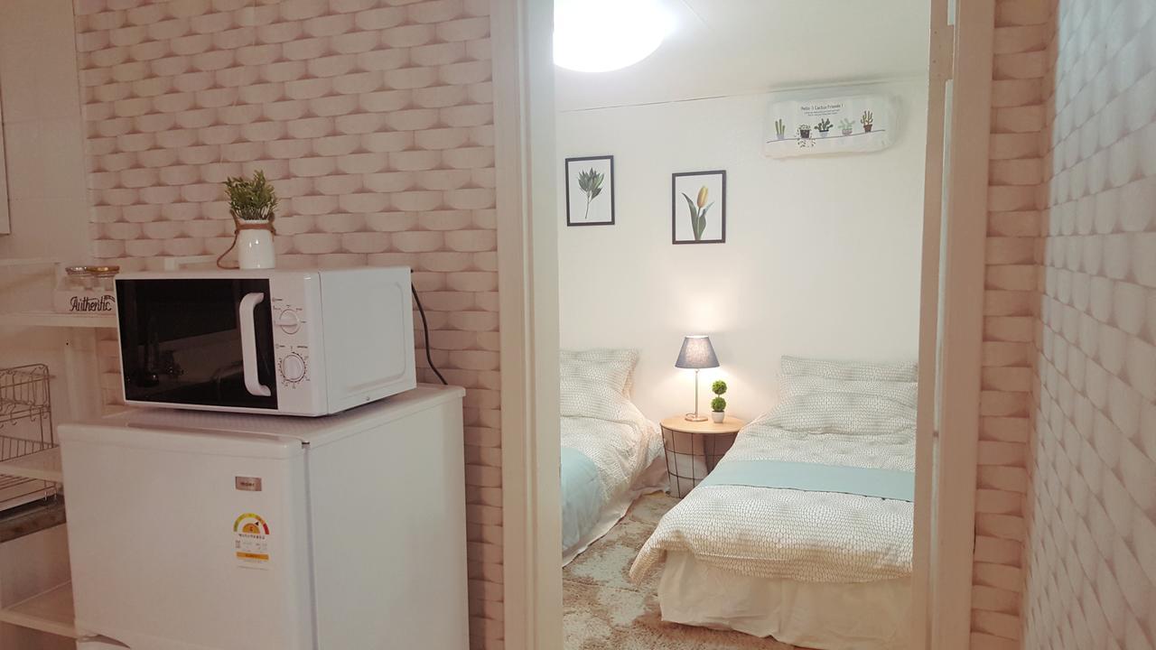 Hongdae Zoe Three Room House Seoul Exterior foto
