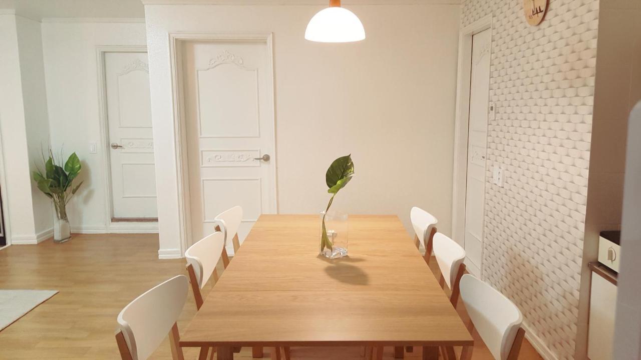 Hongdae Zoe Three Room House Seoul Exterior foto