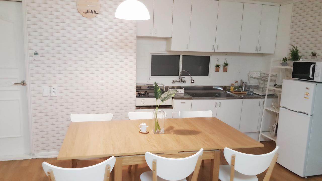 Hongdae Zoe Three Room House Seoul Exterior foto